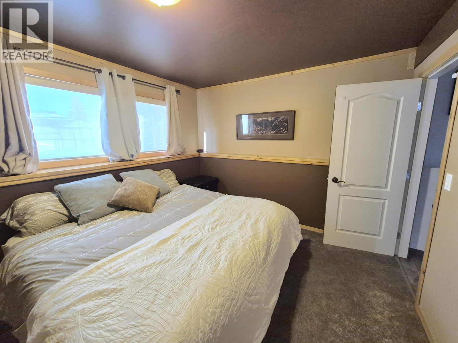 4765 CHILCOTIN CRESCENT - 28