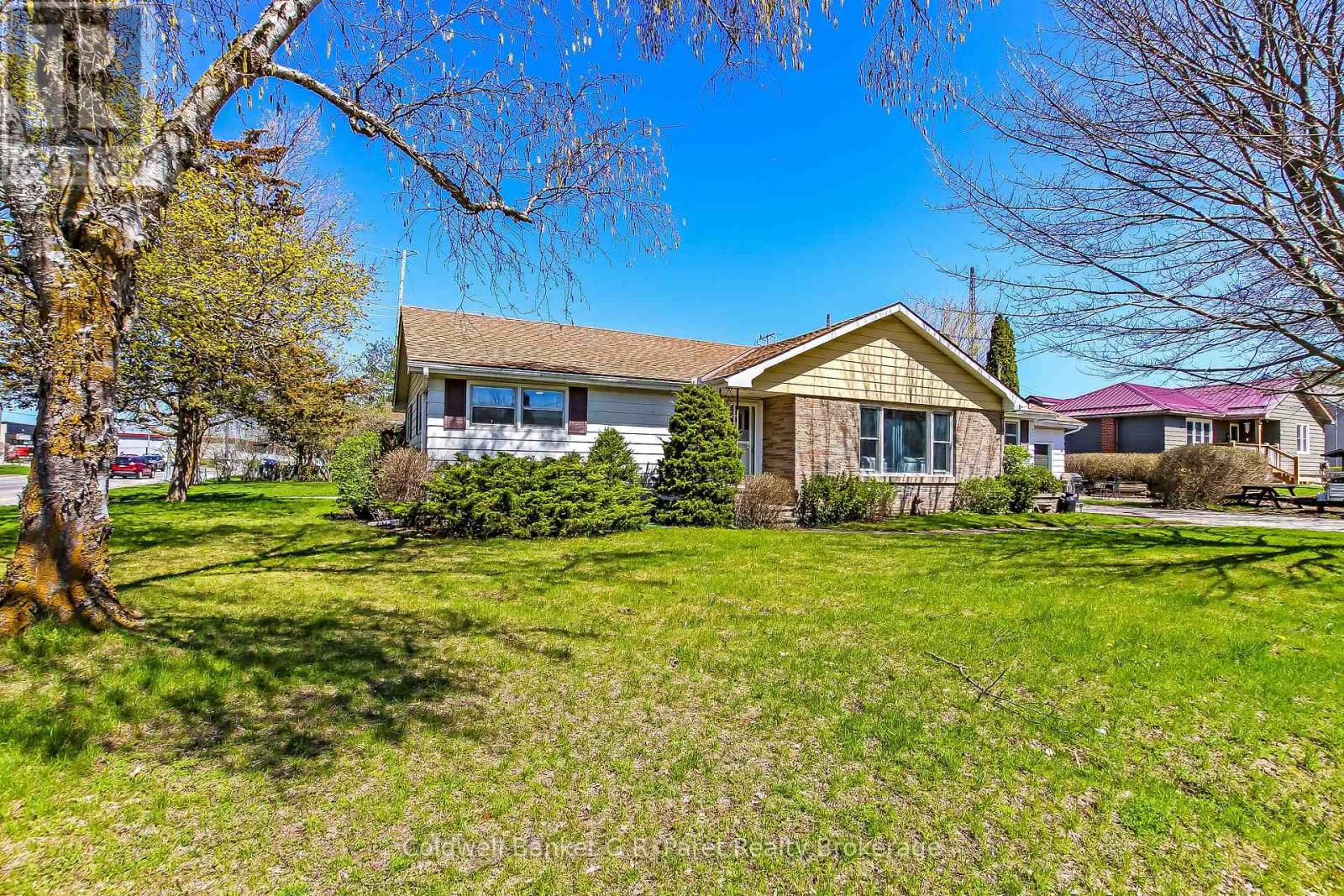 2 JOSEPH STREET, Tillsonburg, Ontario, N4G1H8 — Photo 18