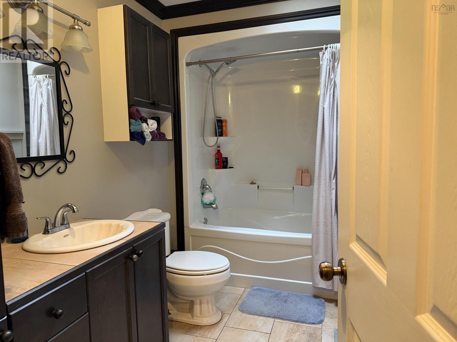 Property 10 of 24 of 1880 Temperance Street