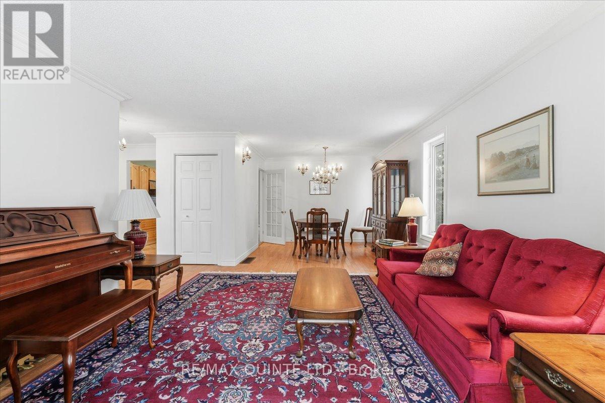 89 WESTWIND CRESCENT - 8