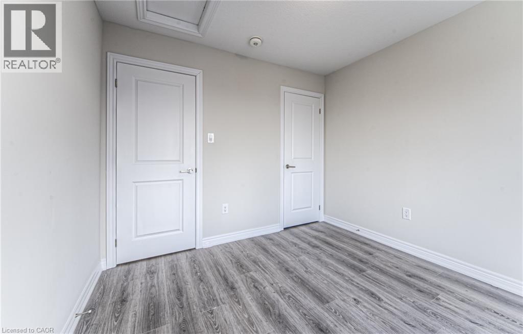 10 BIRMINGHAM Drive Unit# 90, Cambridge, Ontario, N1R8J8 — Photo 19