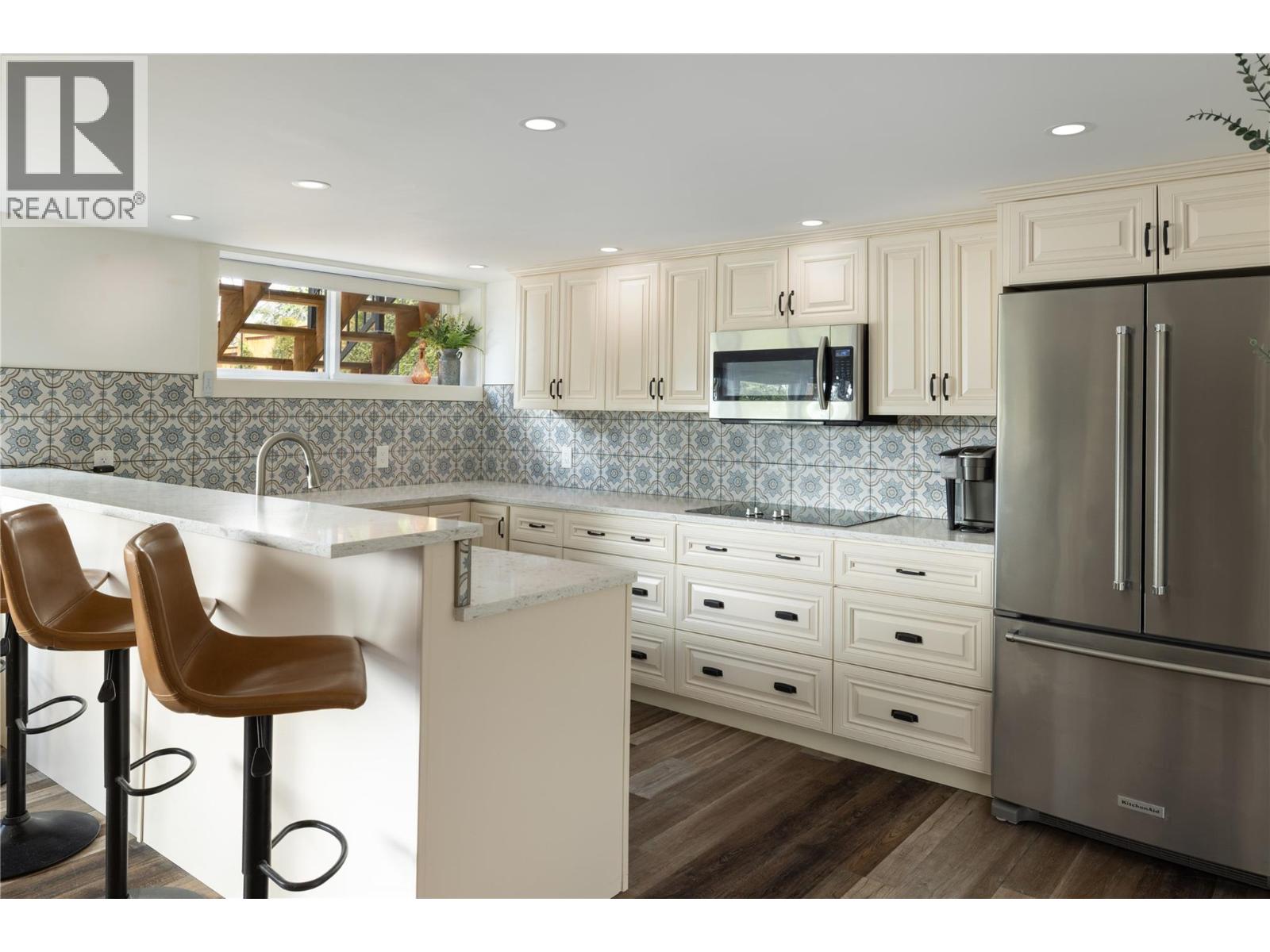 277 Clifton Road N, Kelowna