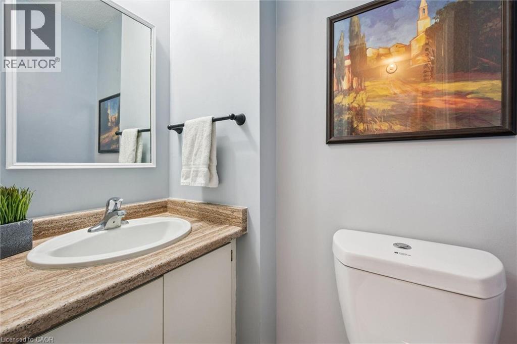 89 WESTWOOD Road Unit# 302, Guelph, Ontario, N1H7J6 — Photo 10