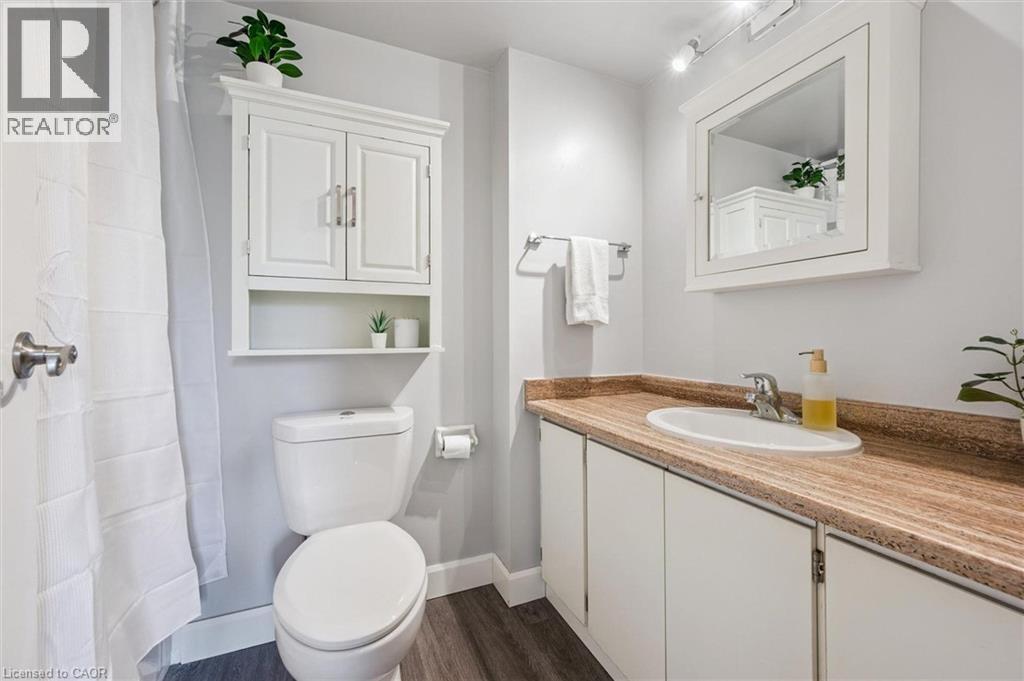 89 WESTWOOD Road Unit# 302, Guelph, Ontario, N1H7J6 — Photo 12