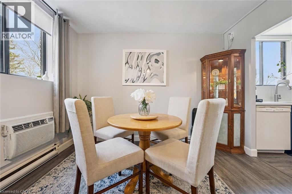 89 WESTWOOD Road Unit# 302, Guelph, Ontario, N1H7J6 — Photo 7