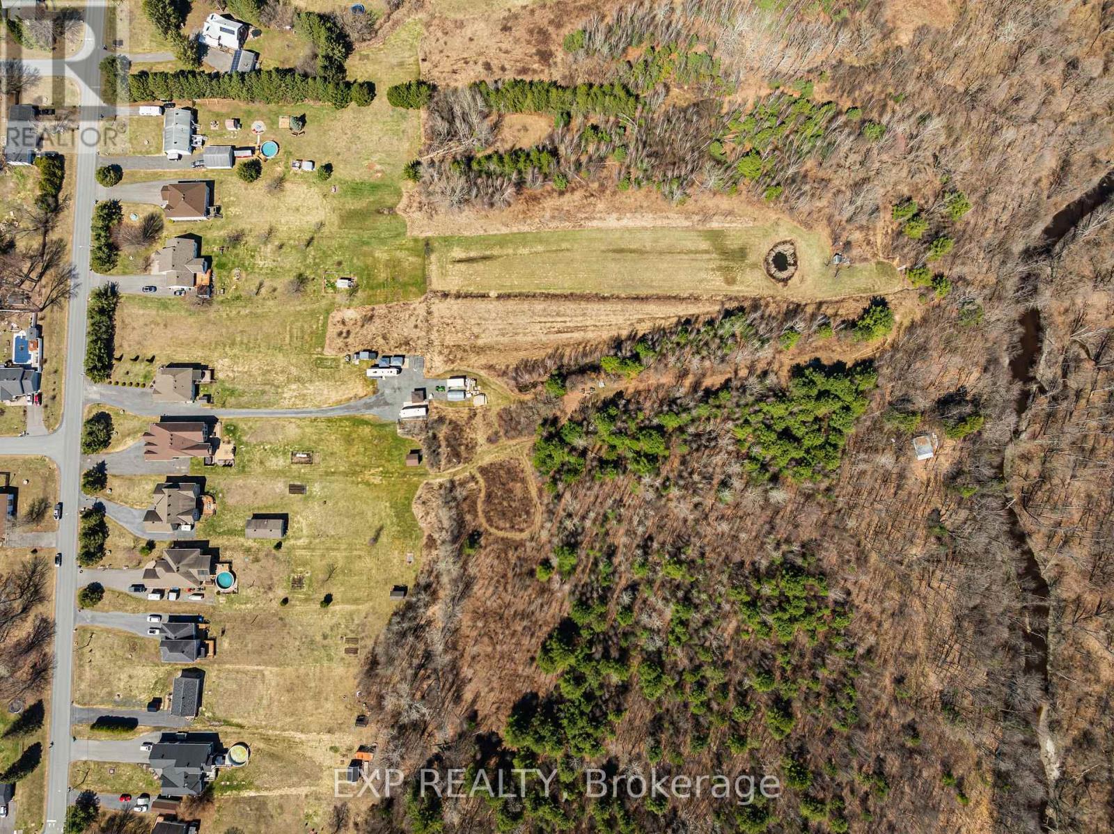 47 BEAVER LANE - 41