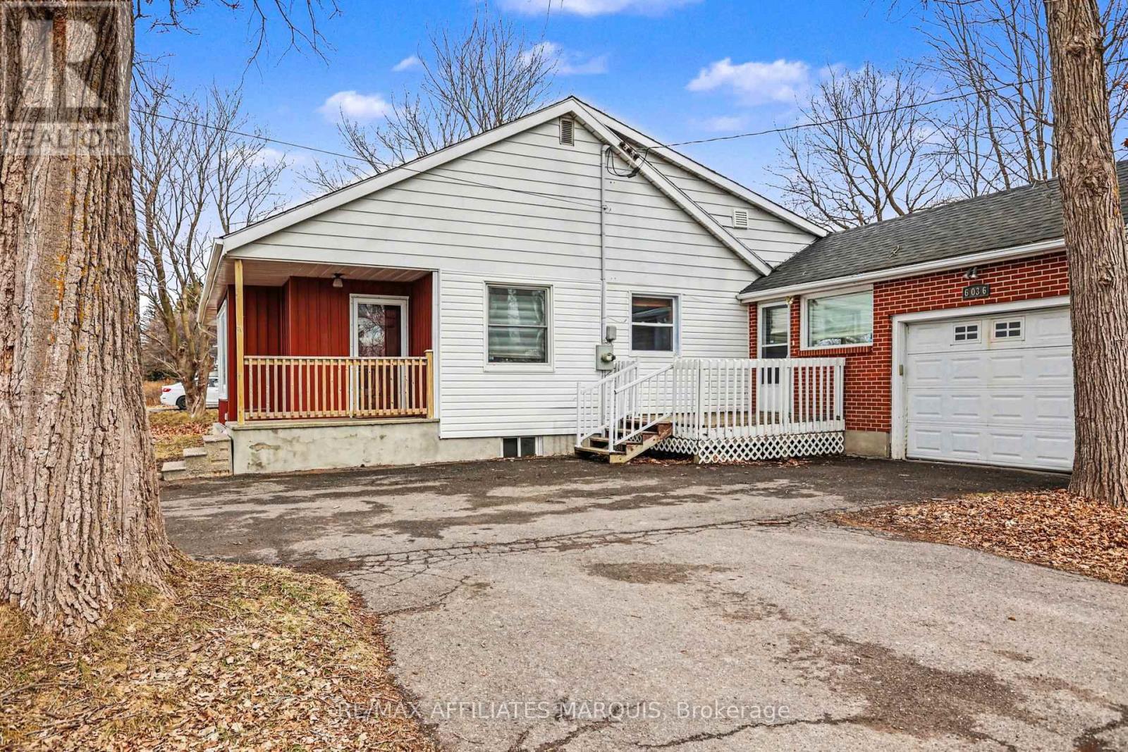 6036 PERTH STREET — photo 30