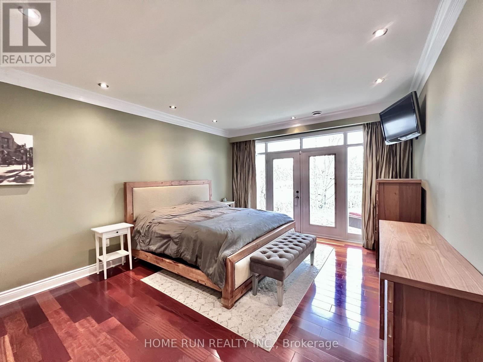 Thumbnail 13