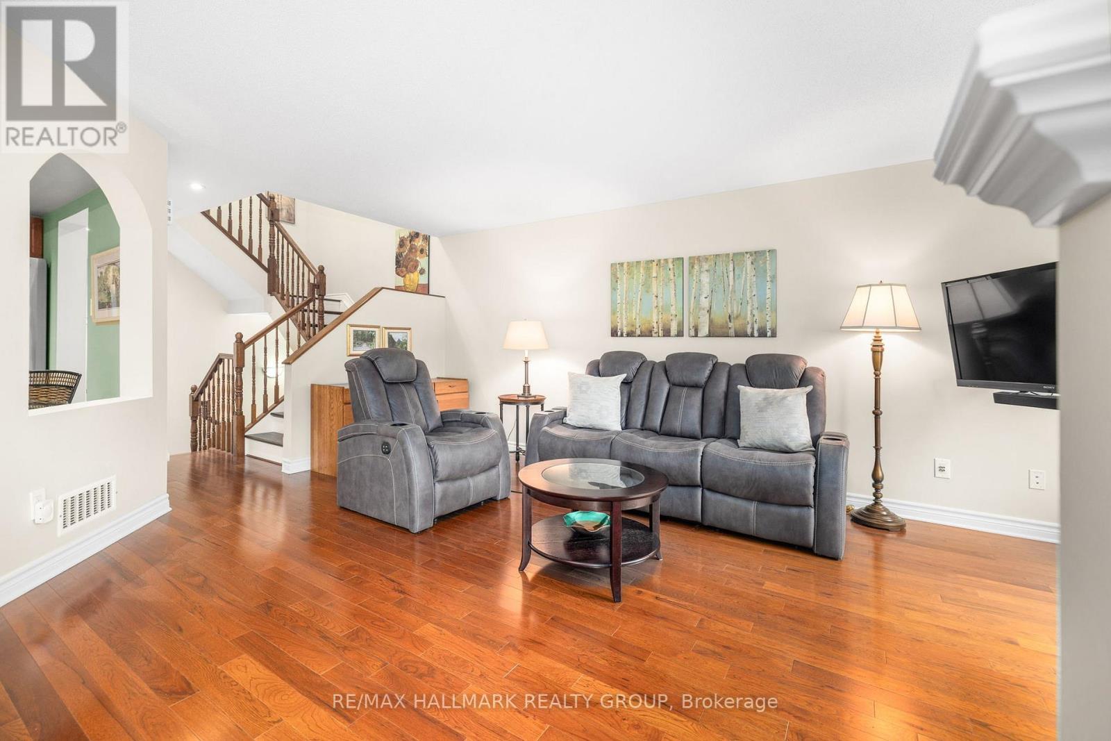 548 LANGELIER AVENUE — photo 10