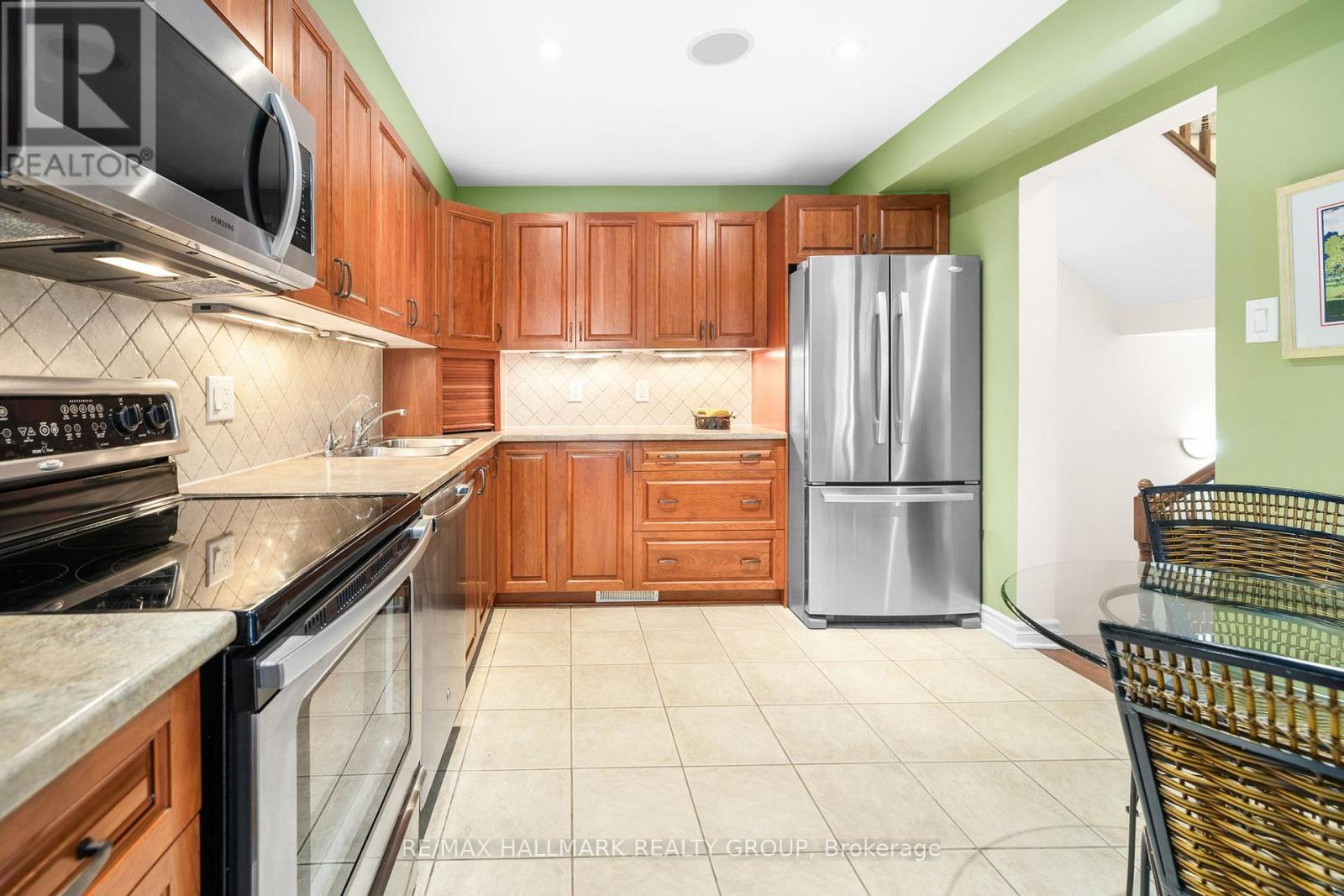 548 LANGELIER AVENUE — photo 14