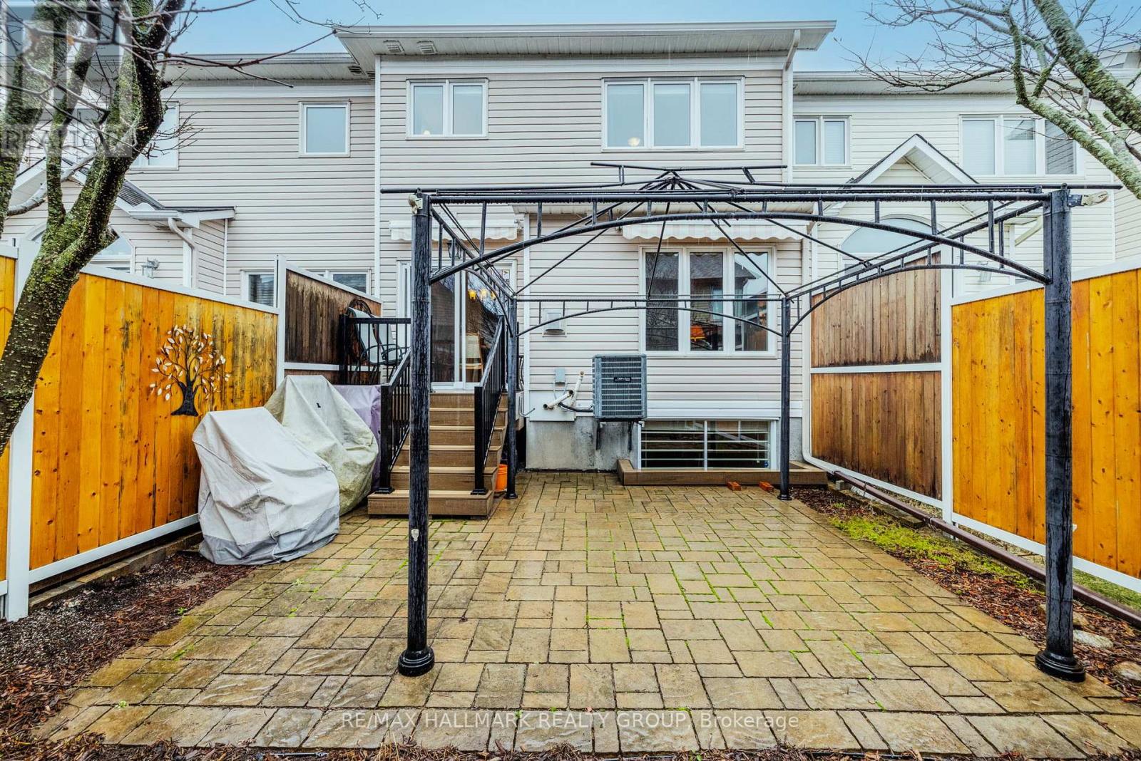 548 LANGELIER AVENUE — photo 30