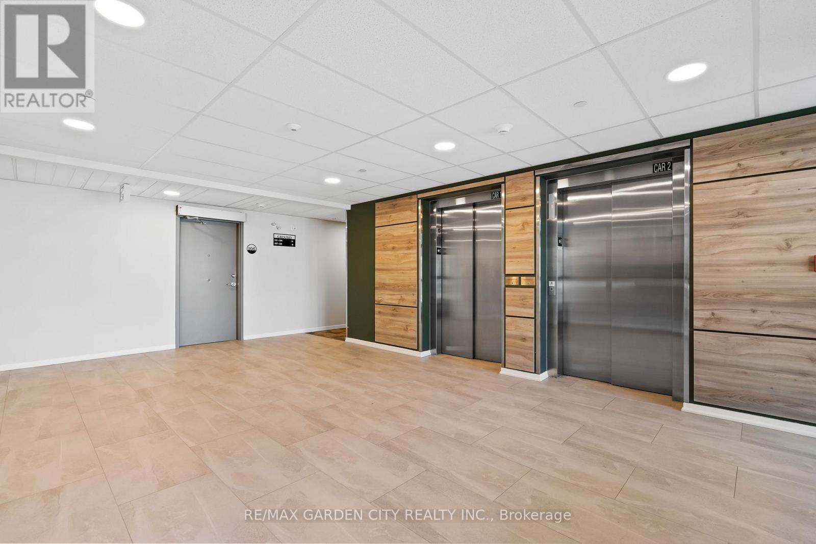 #105 3998 VICTORIA AVENUE - 10