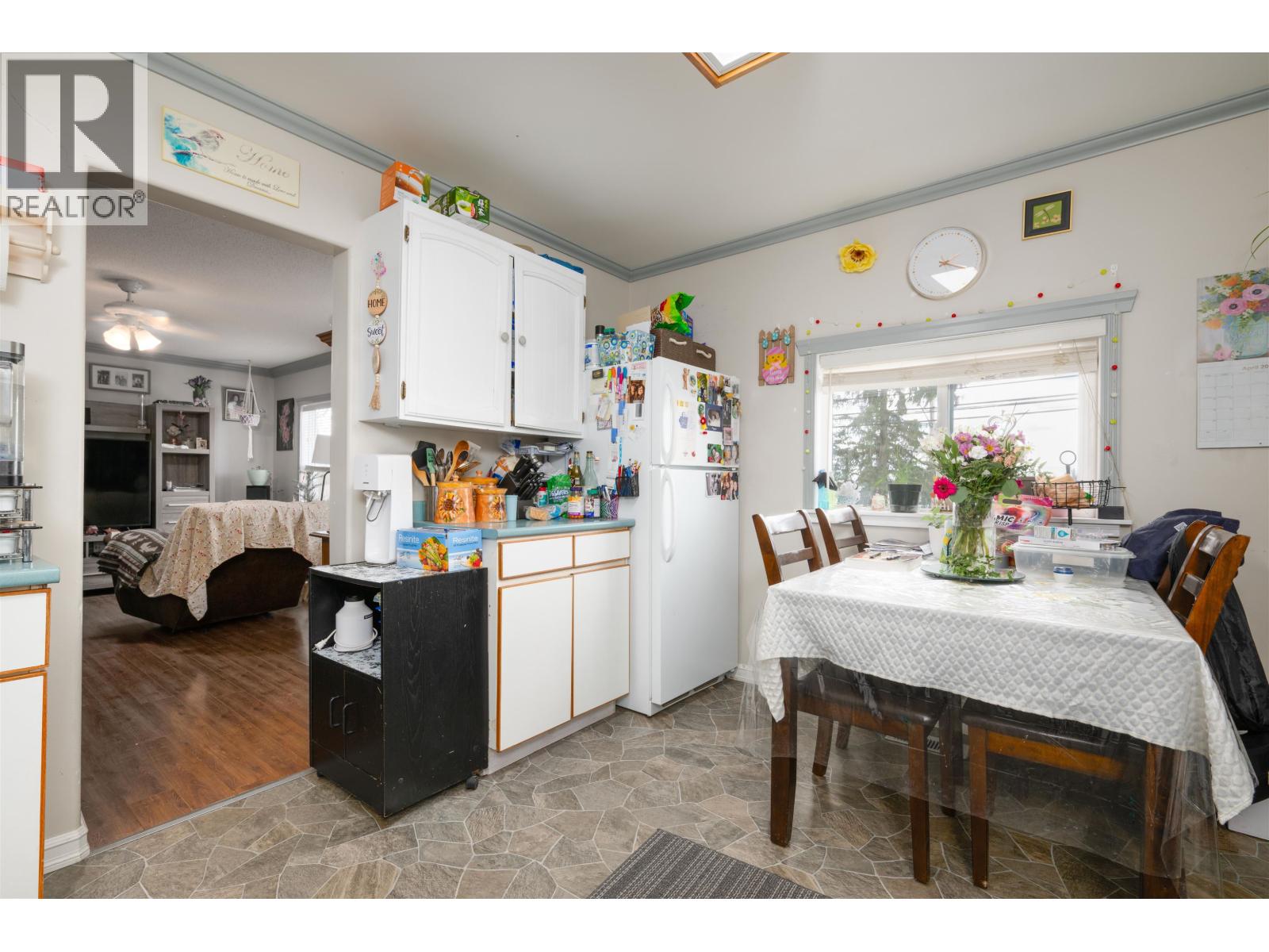 Photo 11 of 22 — 3610 S BLACKBURN ROAD · Prince George, BC