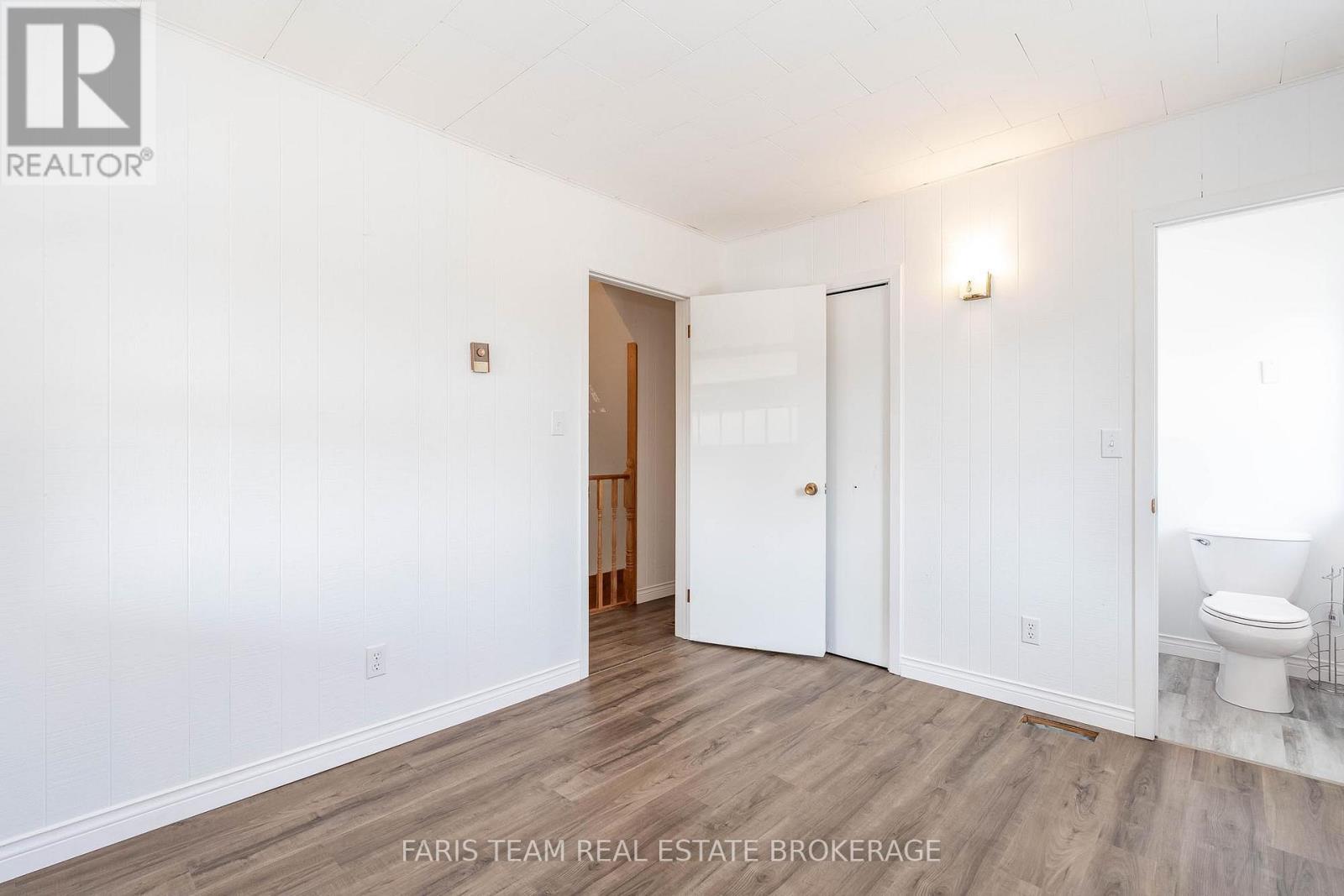 346 LAFONTAINE ROAD W — photo 21