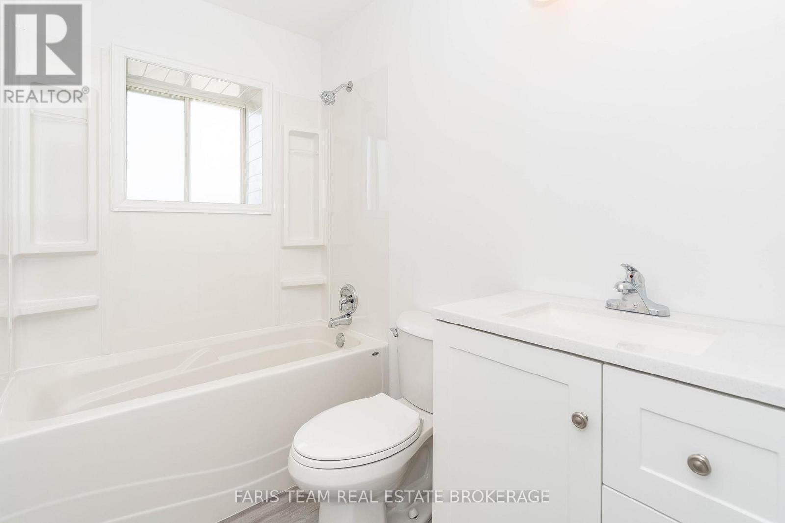 346 LAFONTAINE ROAD W — photo 27