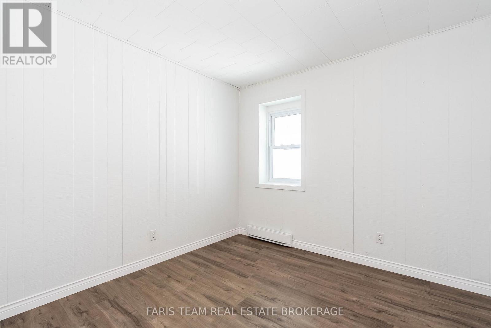 346 LAFONTAINE ROAD W — photo 25