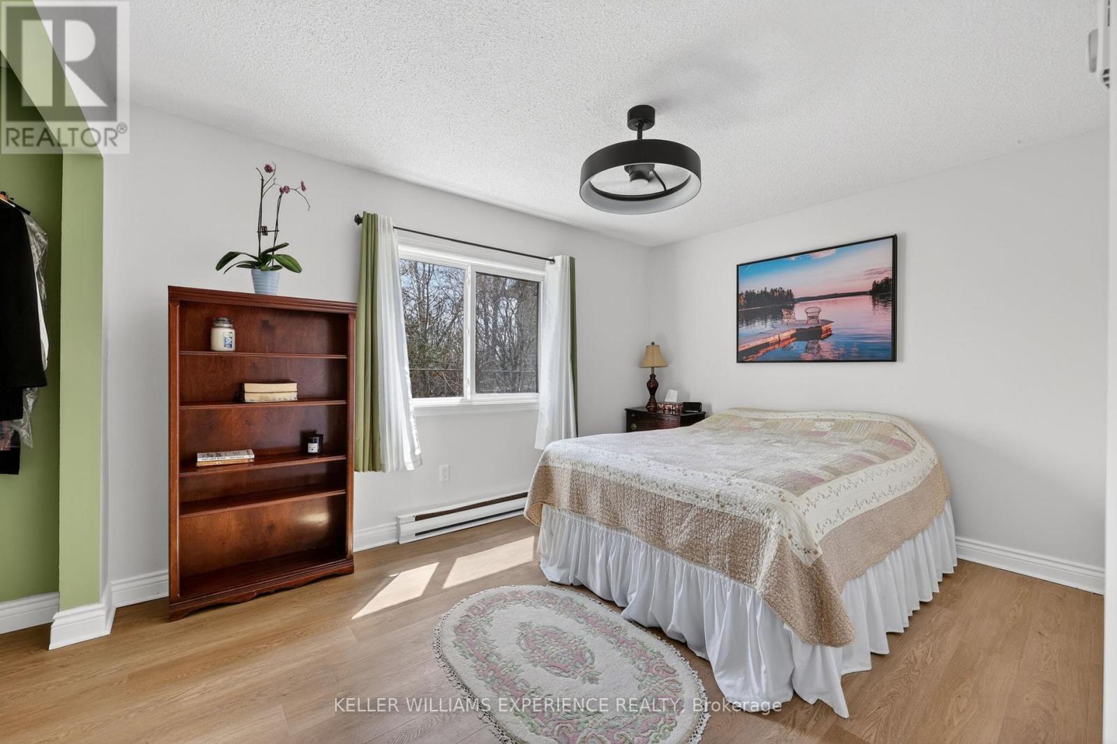 C4 - 183 EDGEHILL DRIVE — photo 16