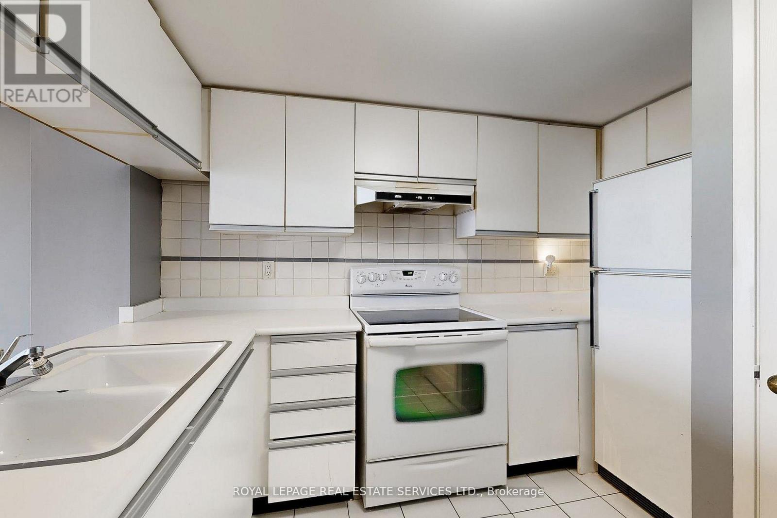 #1705 298 JARVIS STREET - 11