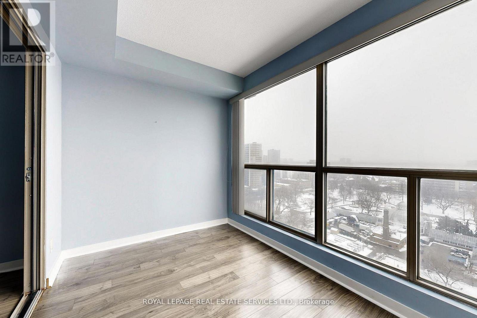 #1705 298 JARVIS STREET - 18