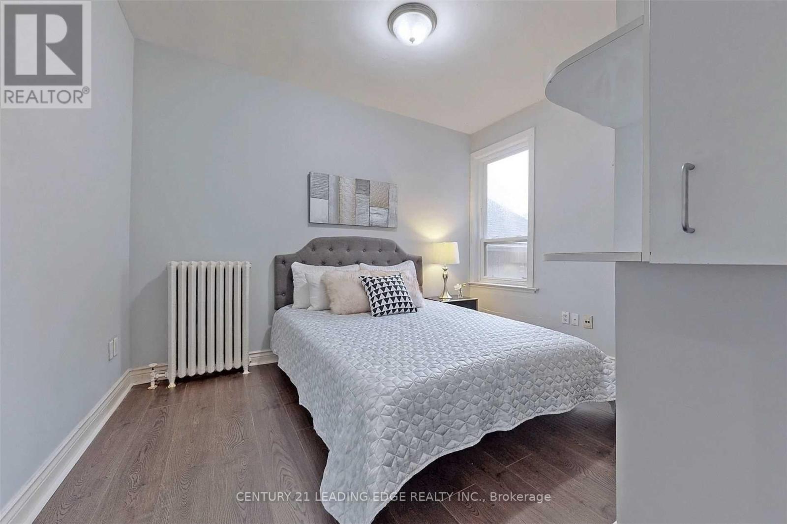 233 BORDEN STREET - 15