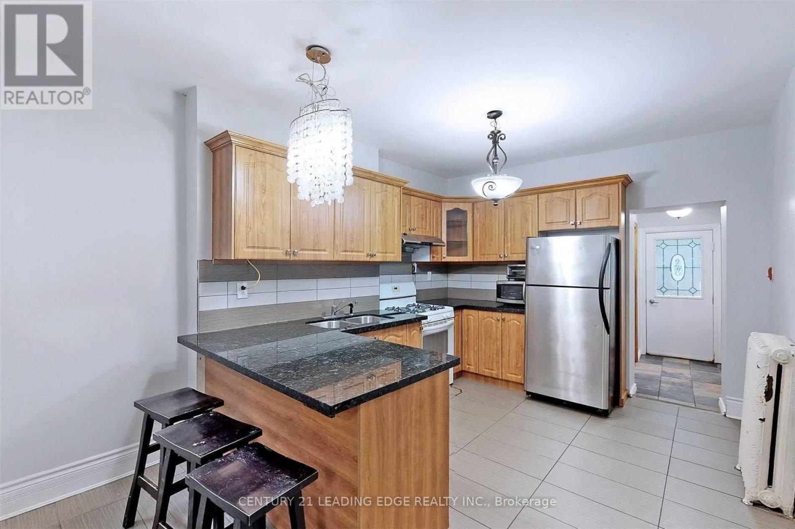 233 BORDEN STREET - 21