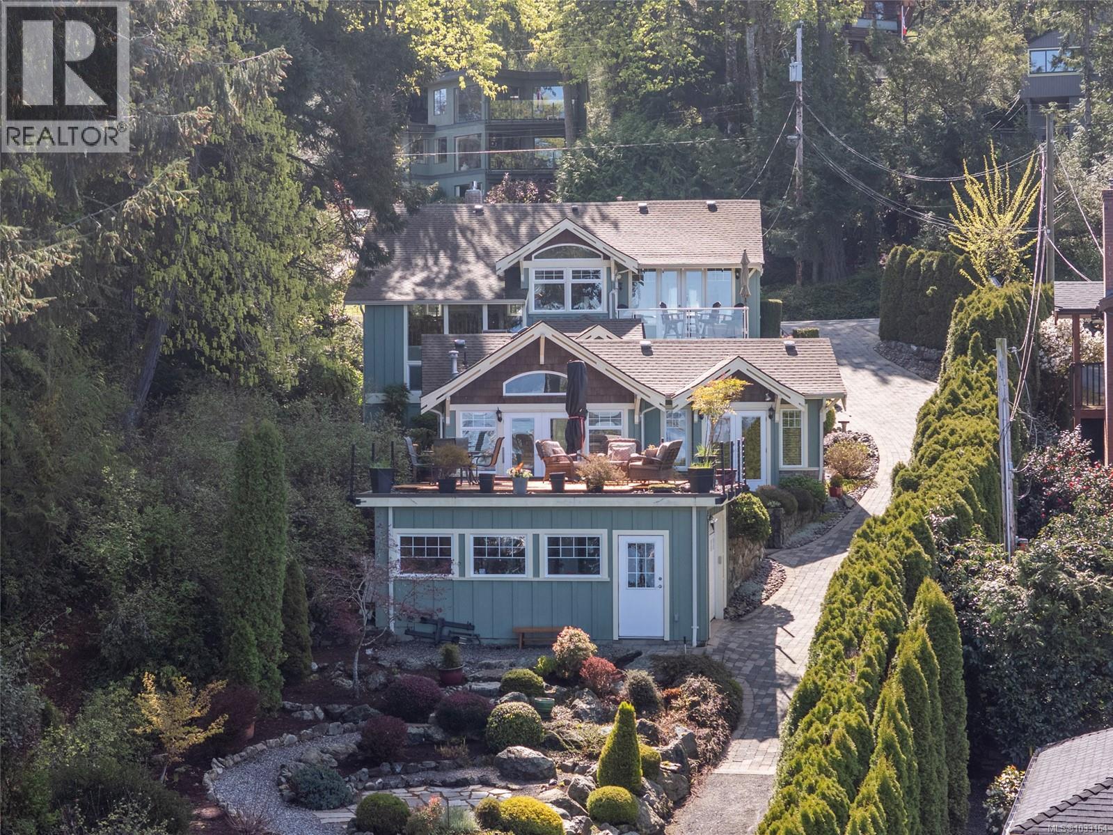  786 Sea Drive, Central Saanich