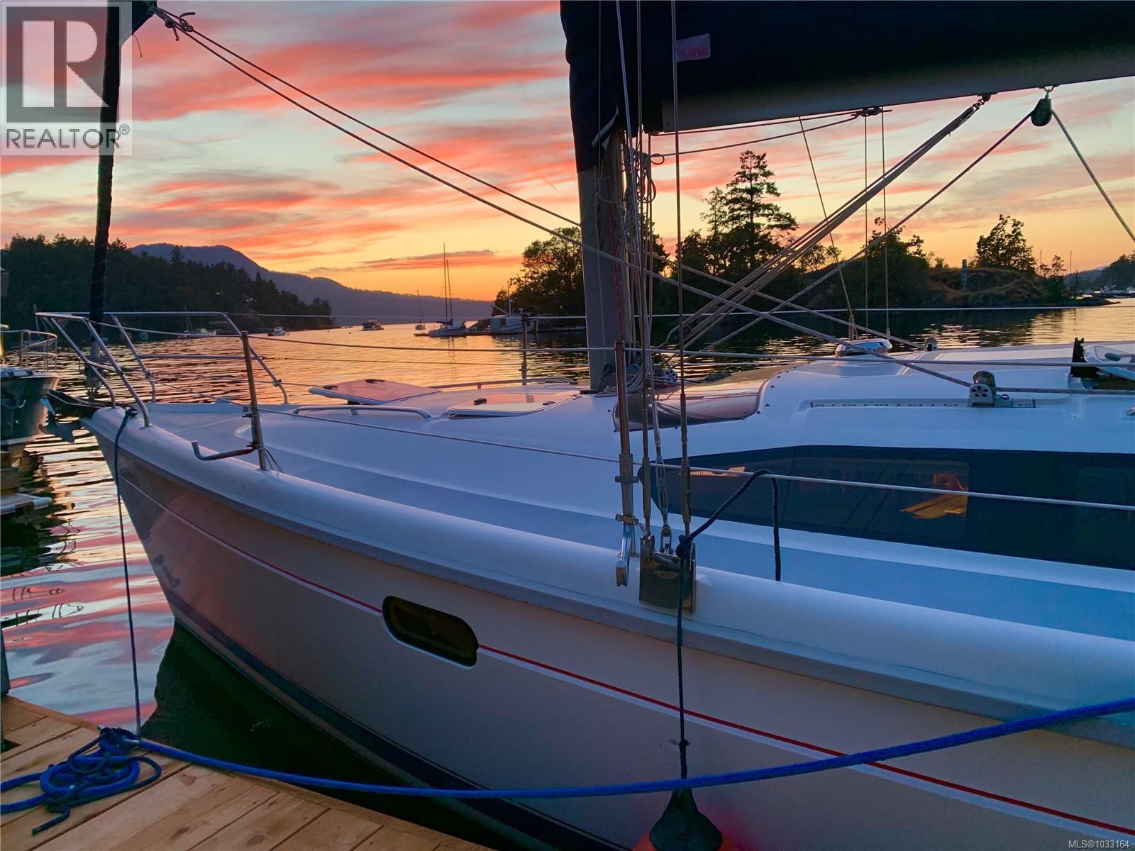  786 Sea Drive, Central Saanich