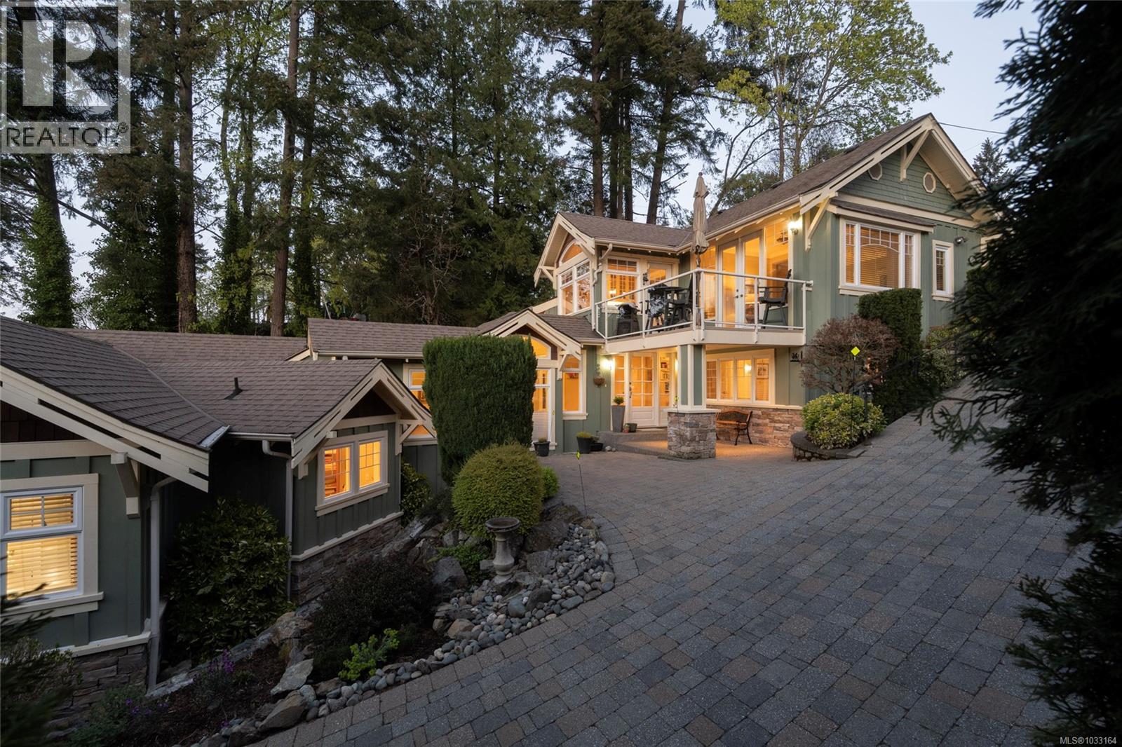  786 Sea Drive, Central Saanich