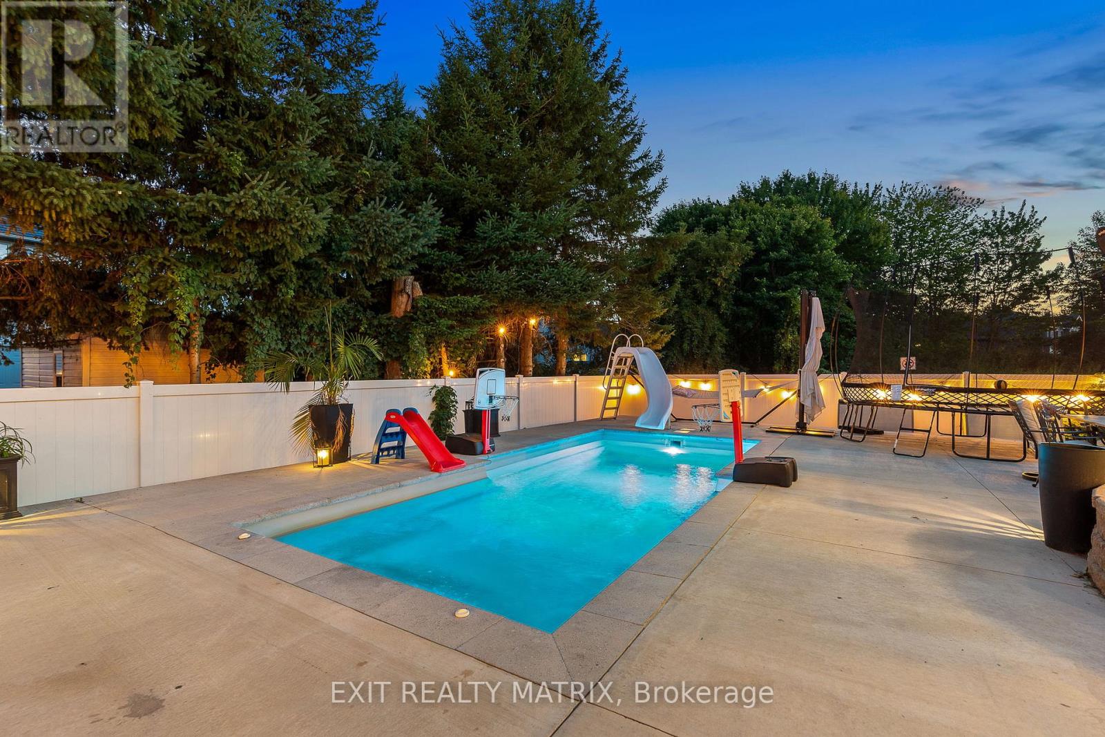 116 LAMADELEINE BOULEVARD — photo 43