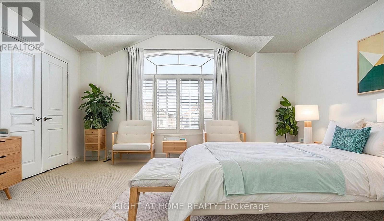 1209 MCTAVISH DRIVE - 24