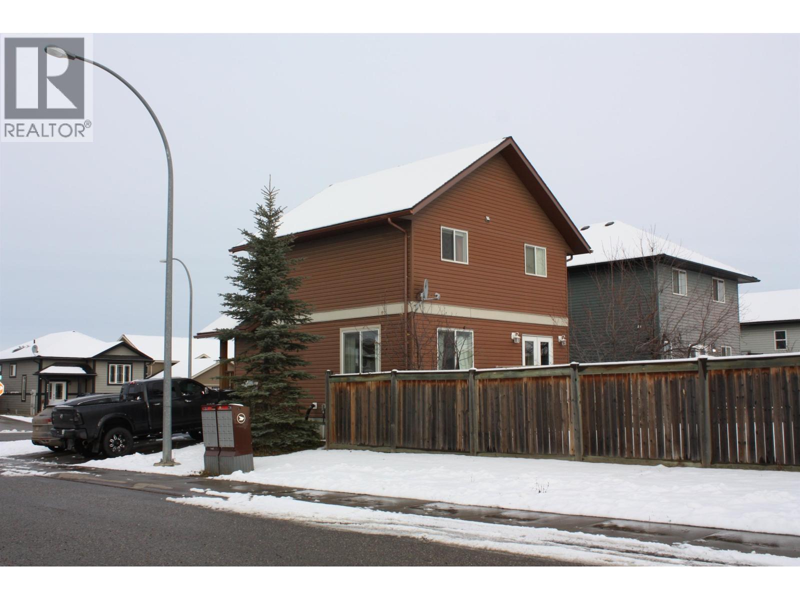 8739 113 AVENUE, Fort St. John