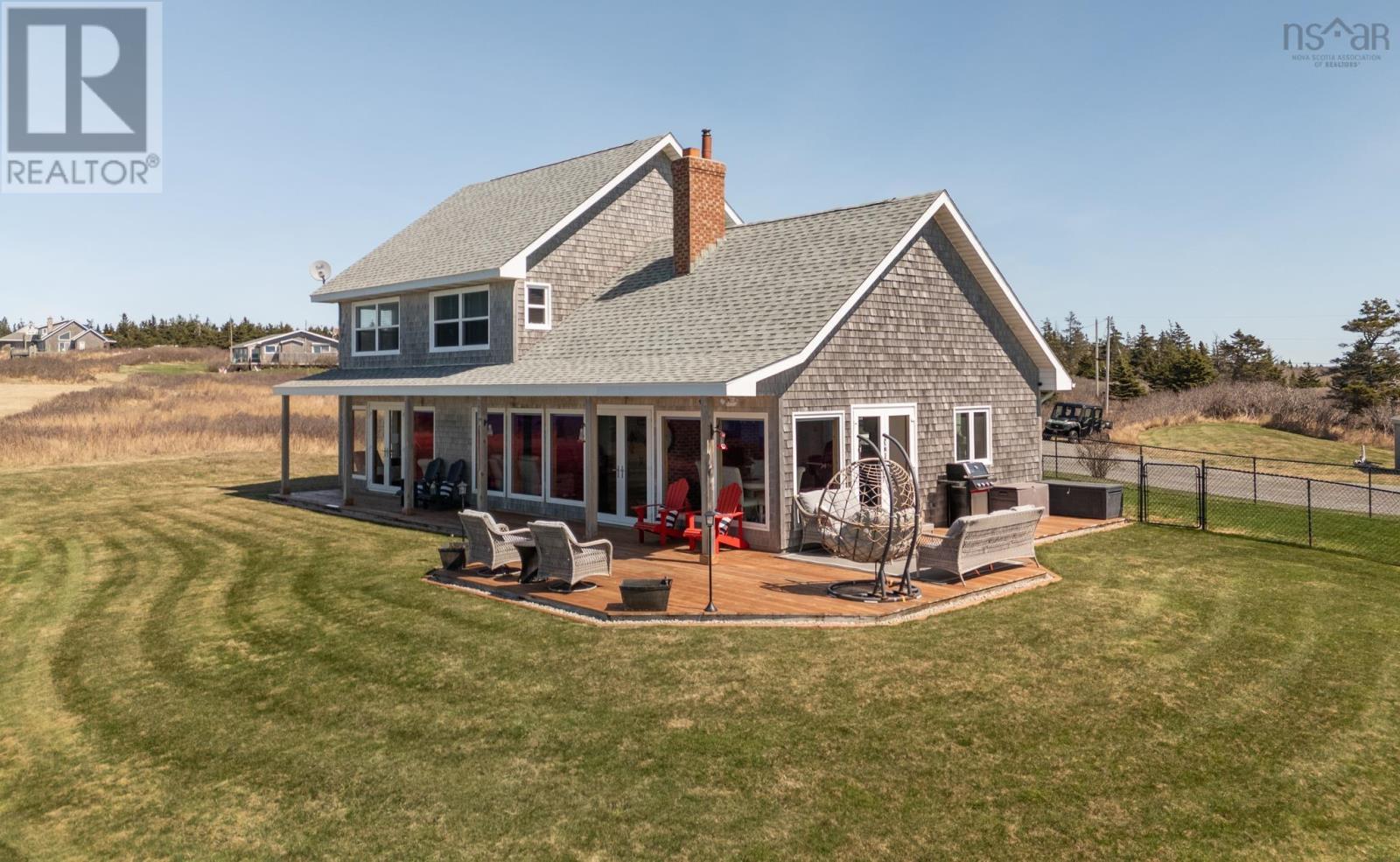 2435 Main Shore Road — photo 4