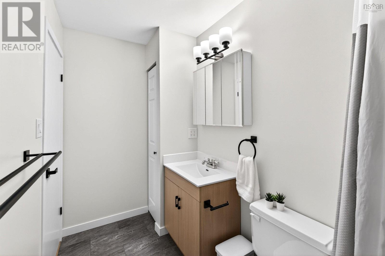 Property 25 of 50 of 31 Circassion Drive