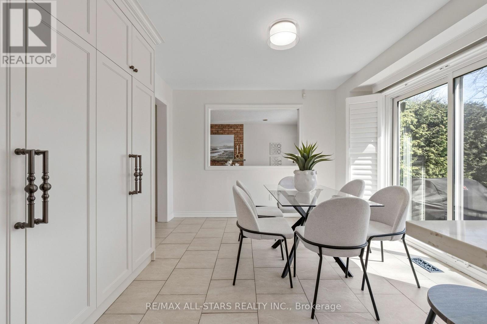 53 SMITHY STREET - 15