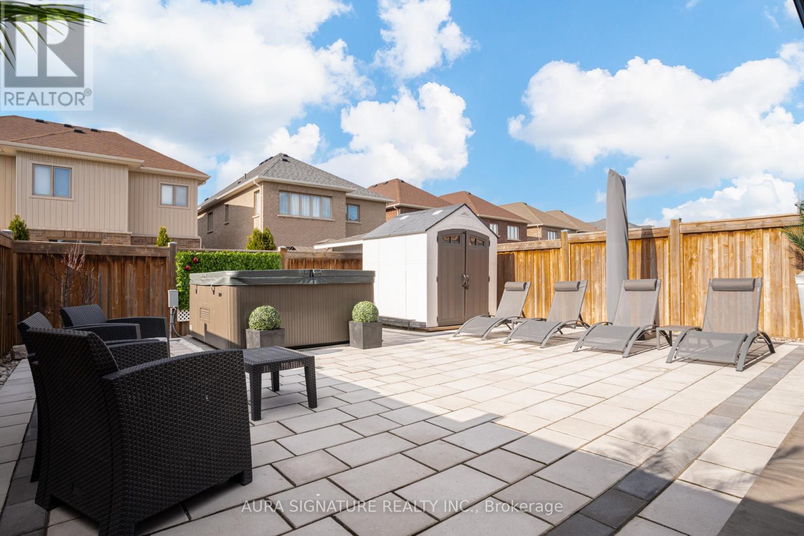 44 MCCABE LANE - 46