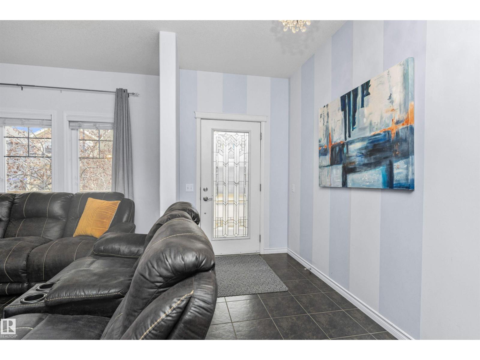 4613 CRABAPPLE RUN RU SW - 3
