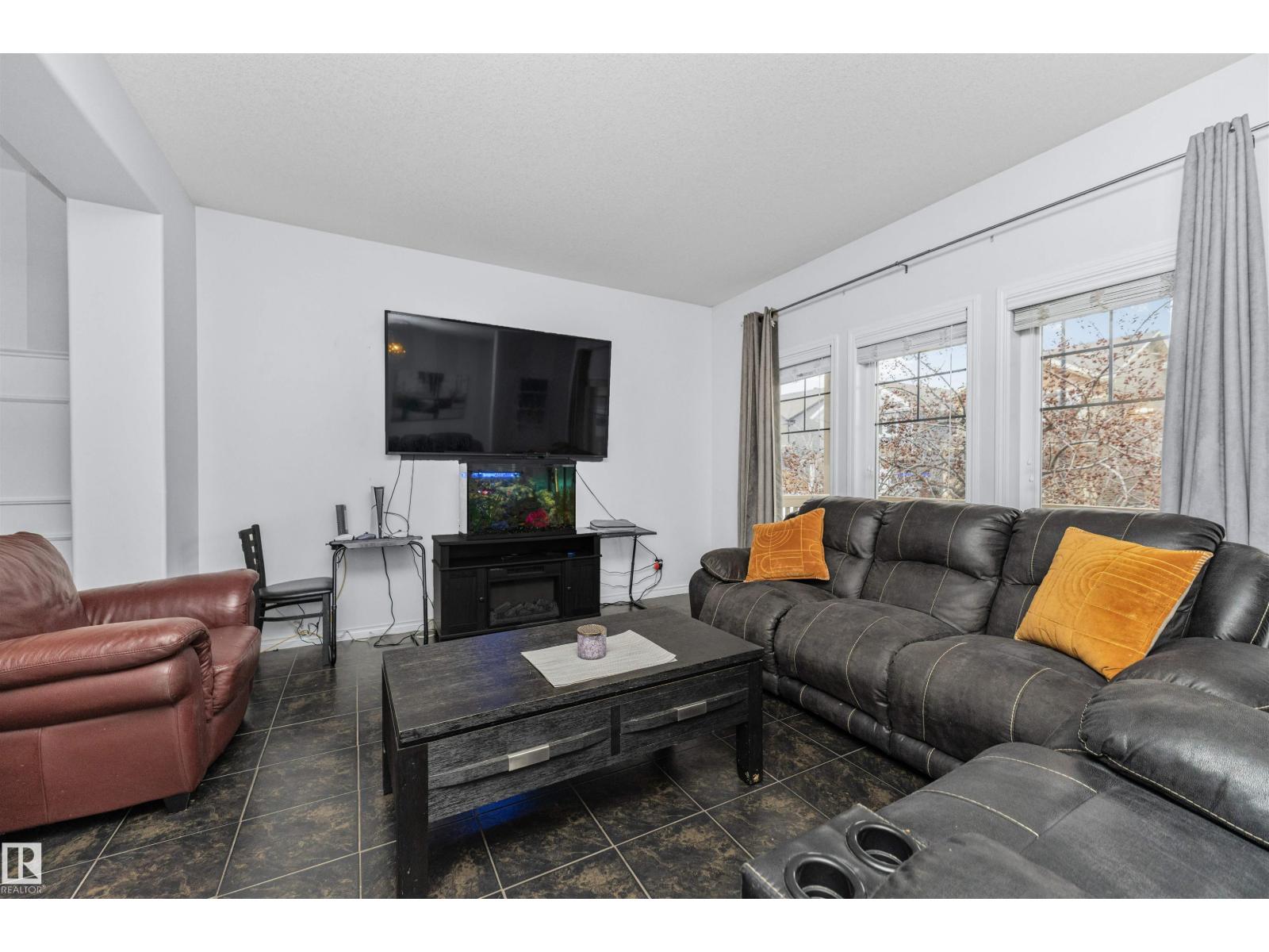 4613 CRABAPPLE RUN RU SW - 6