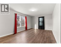 1247 King STREET, Regina — photo 3