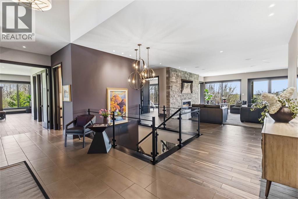 10231 MELROSE DRIVE, Komoka, Ontario, N0L1R0 — Photo 10