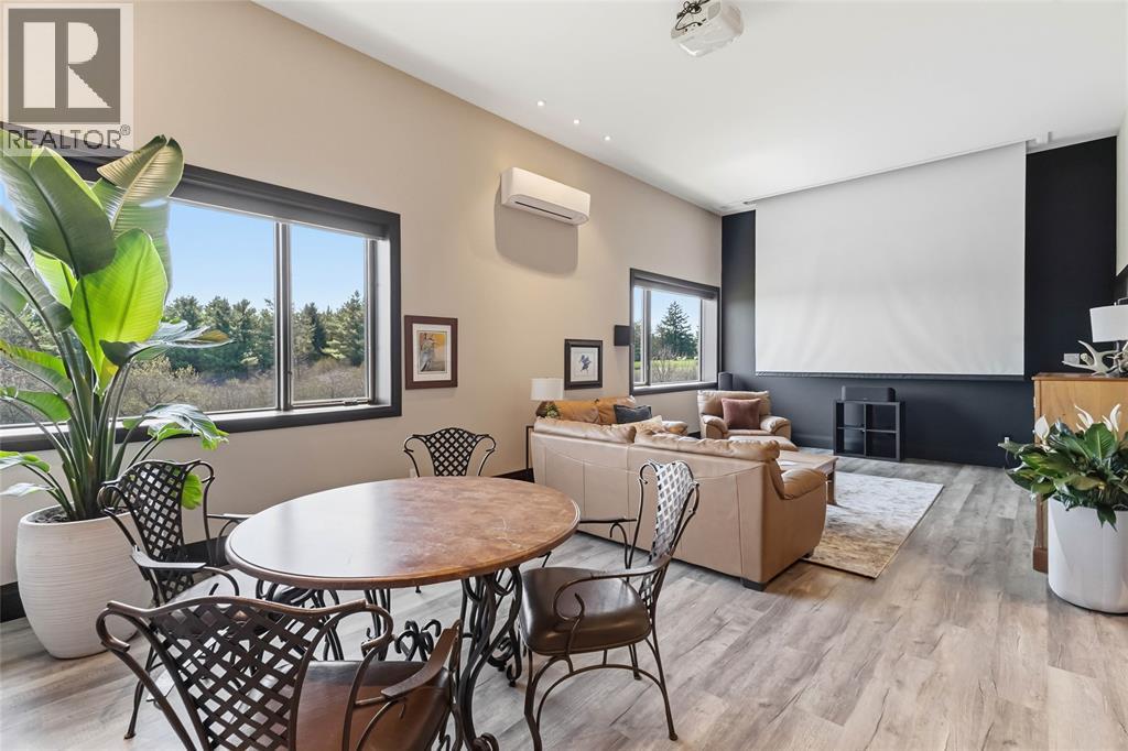 10231 MELROSE DRIVE, Komoka, Ontario, N0L1R0 — Photo 42