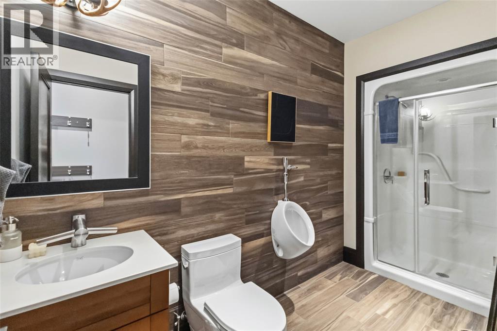 10231 MELROSE DRIVE, Komoka, Ontario, N0L1R0 — Photo 43