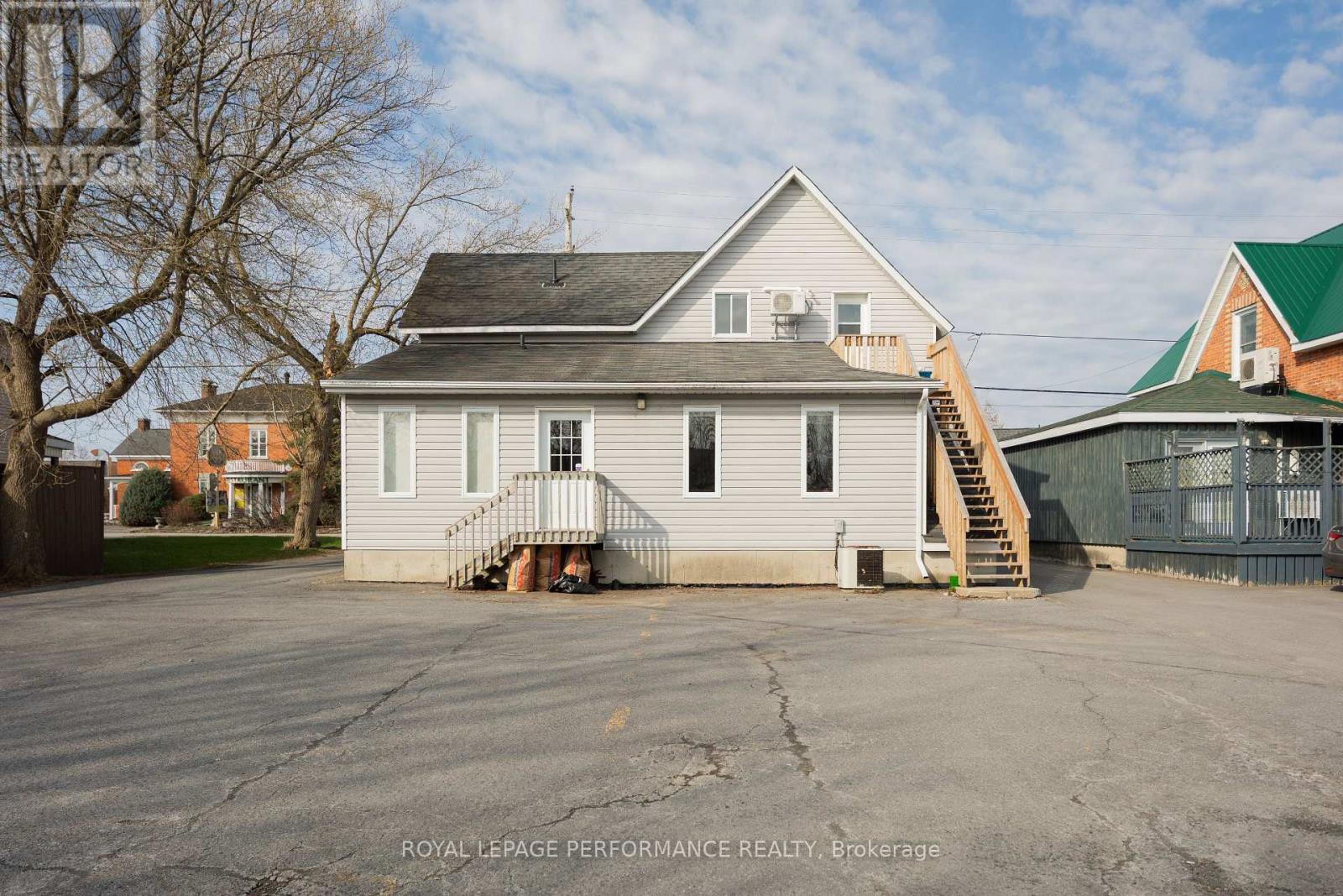 139 ALEXANDRIA MAIN STREET S — photo 3