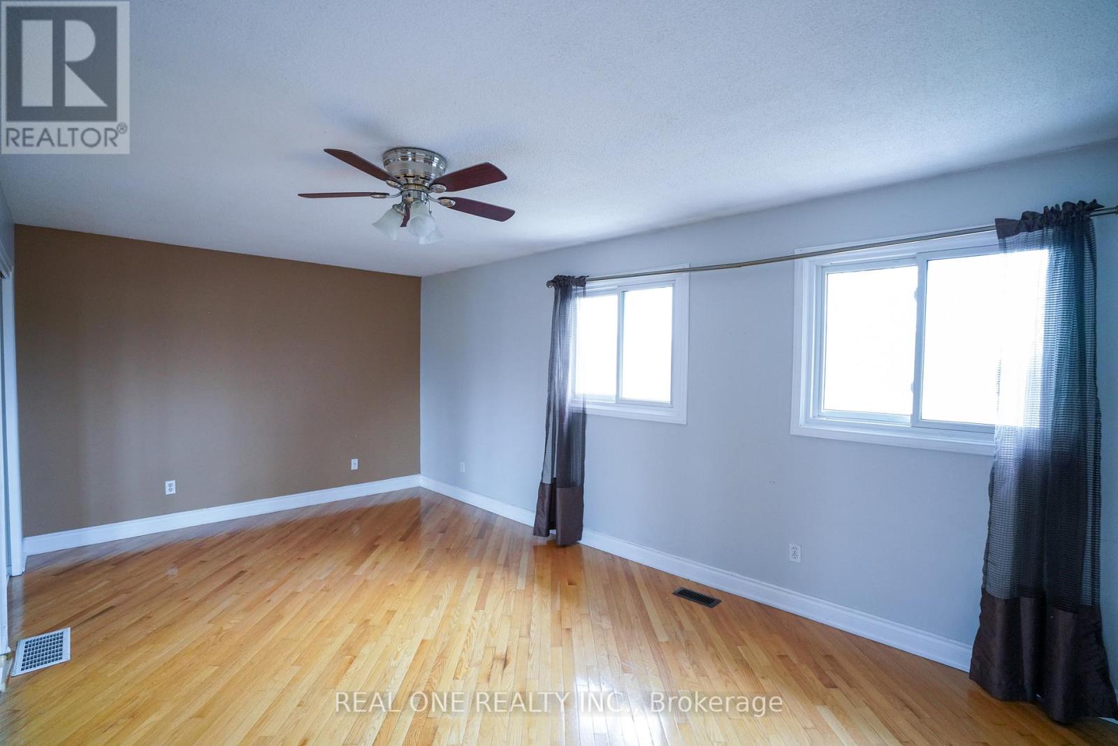 476 BUD GREGORY BOULEVARD — photo 12