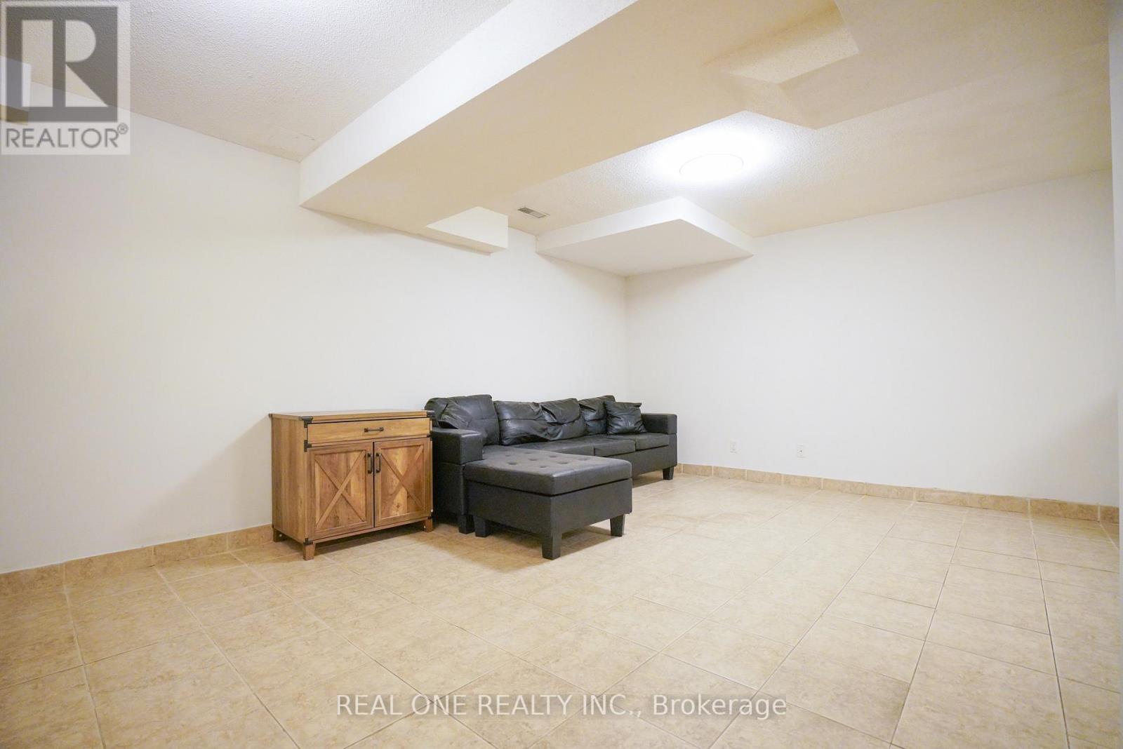 476 BUD GREGORY BOULEVARD — photo 17