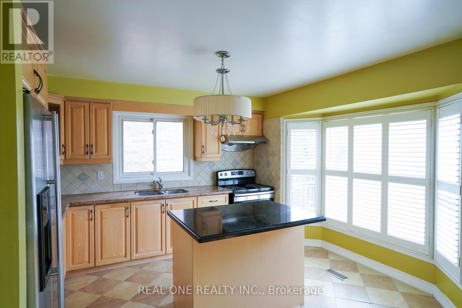 476 BUD GREGORY BOULEVARD - photo 2