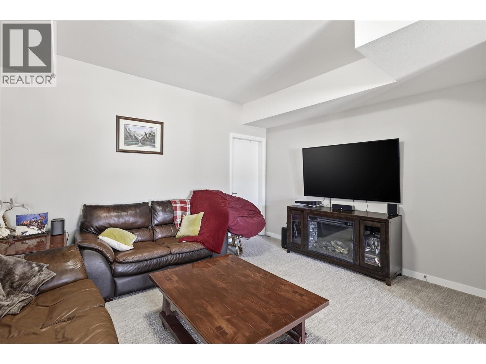 #128 1993 Qu'Appelle Boulevard - 21