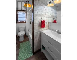135 Queen Street, Mattice Val Cote, ON P0L1T0 Photo 11