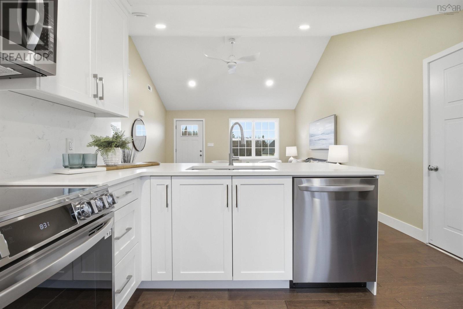 Property 13 of 38 of 7 Lions Club Road