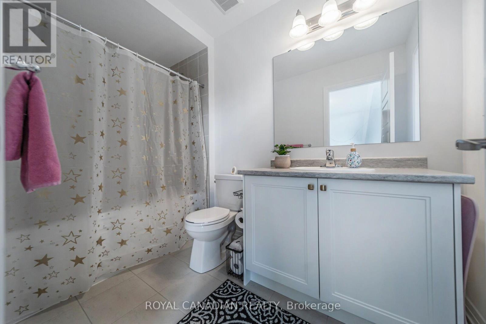 87 SOULES SQUARE — photo 30
