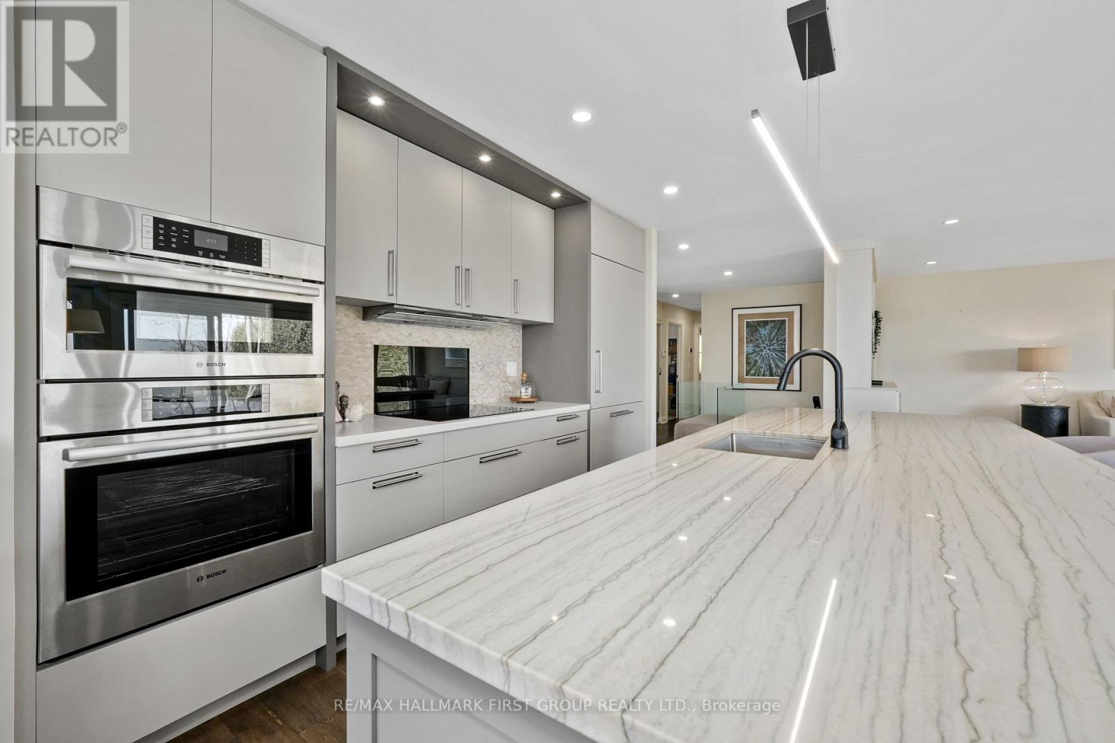 75 EAST HOUSE CRESCENT - 15